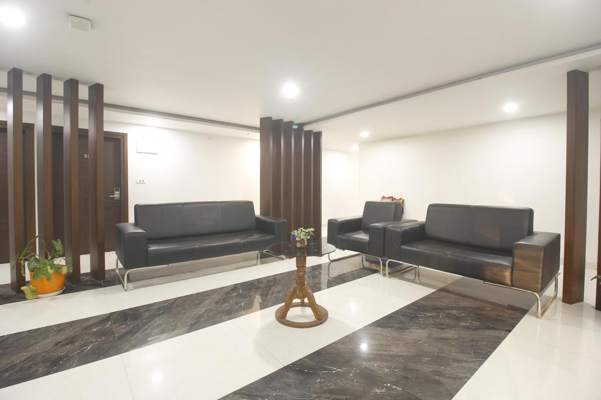 Hotel Ssr Grand Хайдарабад Экстерьер фото